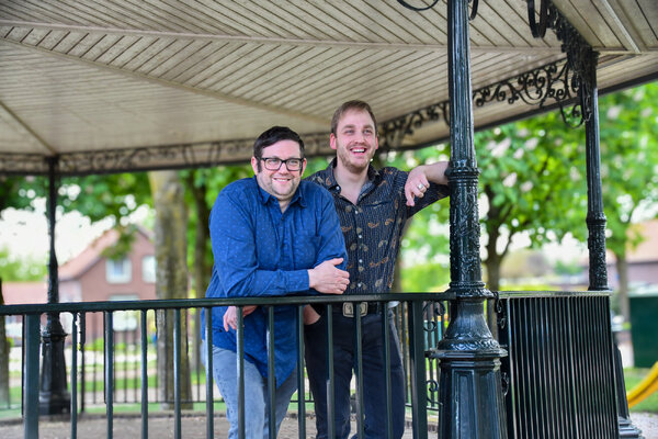 Wilbertoordse cabaretiers opnieuw op het podium met oudejaarsconference in Mill