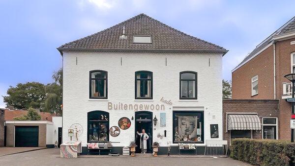 Zaterdag 22 en 29 maart Stoepverkoop bij Buitengewoon Kado in Mill