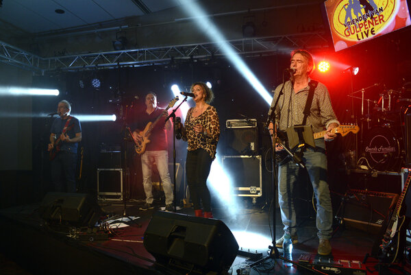 Monkey Business zondag 16 maart live in ’t Lagerhuis