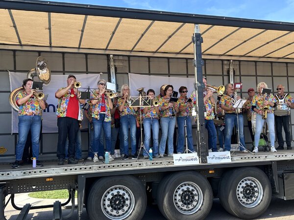 Podcast - Dweilorkest Moizat op zoek naar extra muzikanten