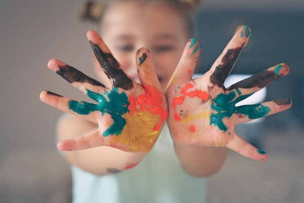 Laat je kind kennismaken met muziek en beeldende kunst
