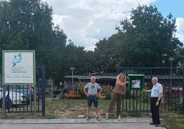 Van links naar rechts; Aart Plas (beheer Verdeliet), Renske Pouwels (coördinator Verdeliet) en Martien Lange (coördinator trainingen AED & bestuurslid wijkvereniging Heeswijkse Kampen).