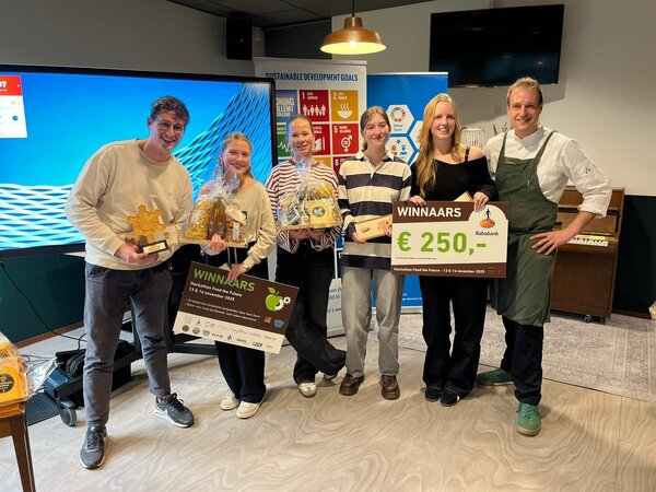 De winnaars van de Hackathon Feed the Future 2025