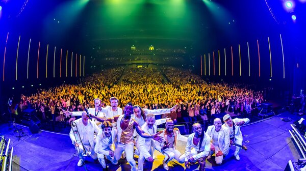 The Chicago Funk brengt spectaculaire Earth, Wind & Fire-tribute naar Mill