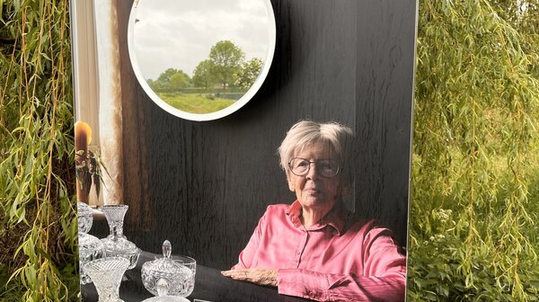Kunstenaars ontmoeten tijdens meet & greet van Kunstroute Mill op 26 juli