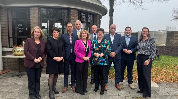 Commissaris van de Koning Ina Adema bezoekt gemeente Land van Cuijk