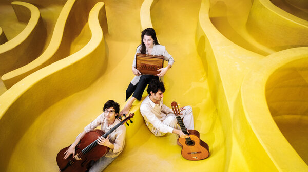 Concert van trio Peixe e Limão in Vincentiuskerkje van Velp