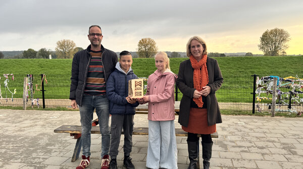 De Nienekes in Cuijk eerste Maasheggenschool