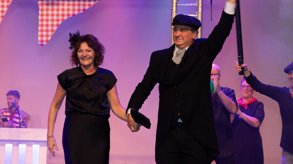 Henny en Ria Nabuurs vormen nieuw boerenbruidspaar in Mill