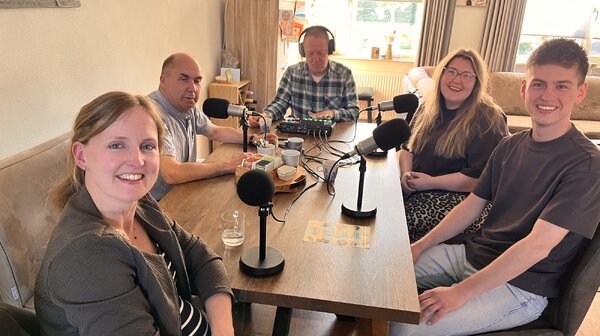De Neije Krant Podcast - Sint Hubert Kumt Los keert terug met derde editie vol muziek en gezelligheid