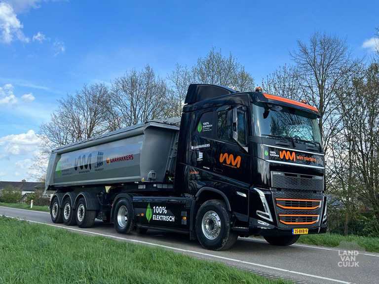 Wim Martens Logistics neemt de eerste elektrische truck in het  Land van Cuijk in gebruik
